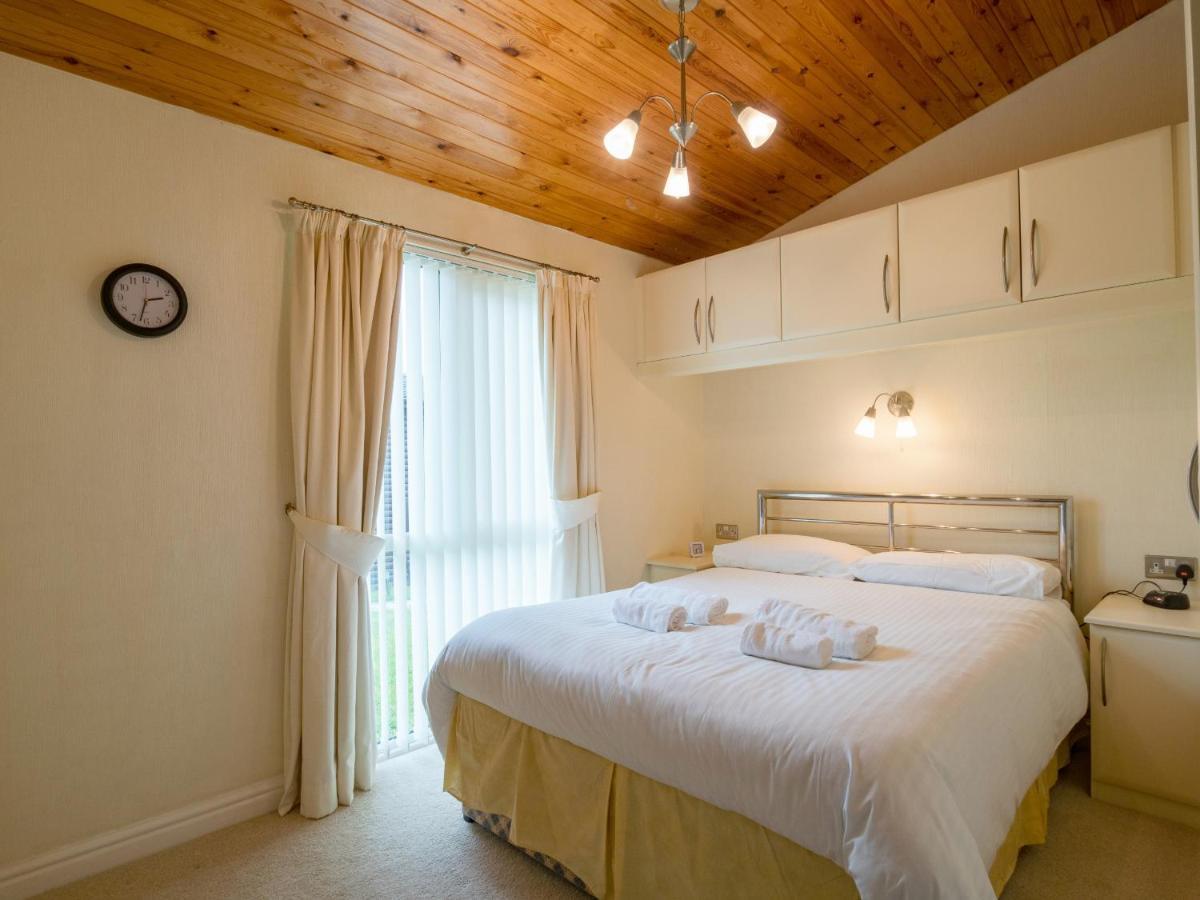 Finest Retreats - Whitsand Bay Lodge Torpoint Exterior foto
